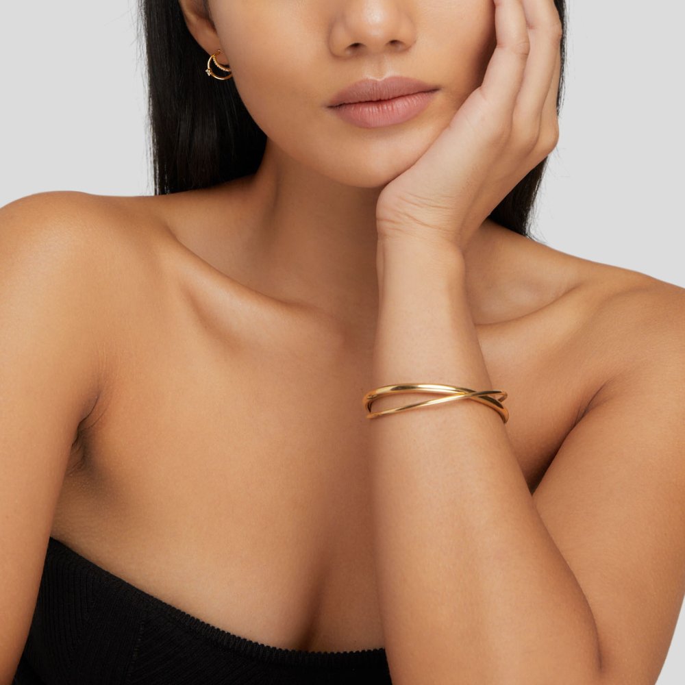 Eva Gold Twist Bracelet