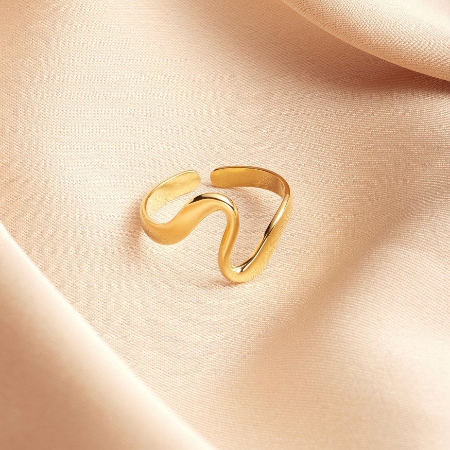 Gold Wave Ring