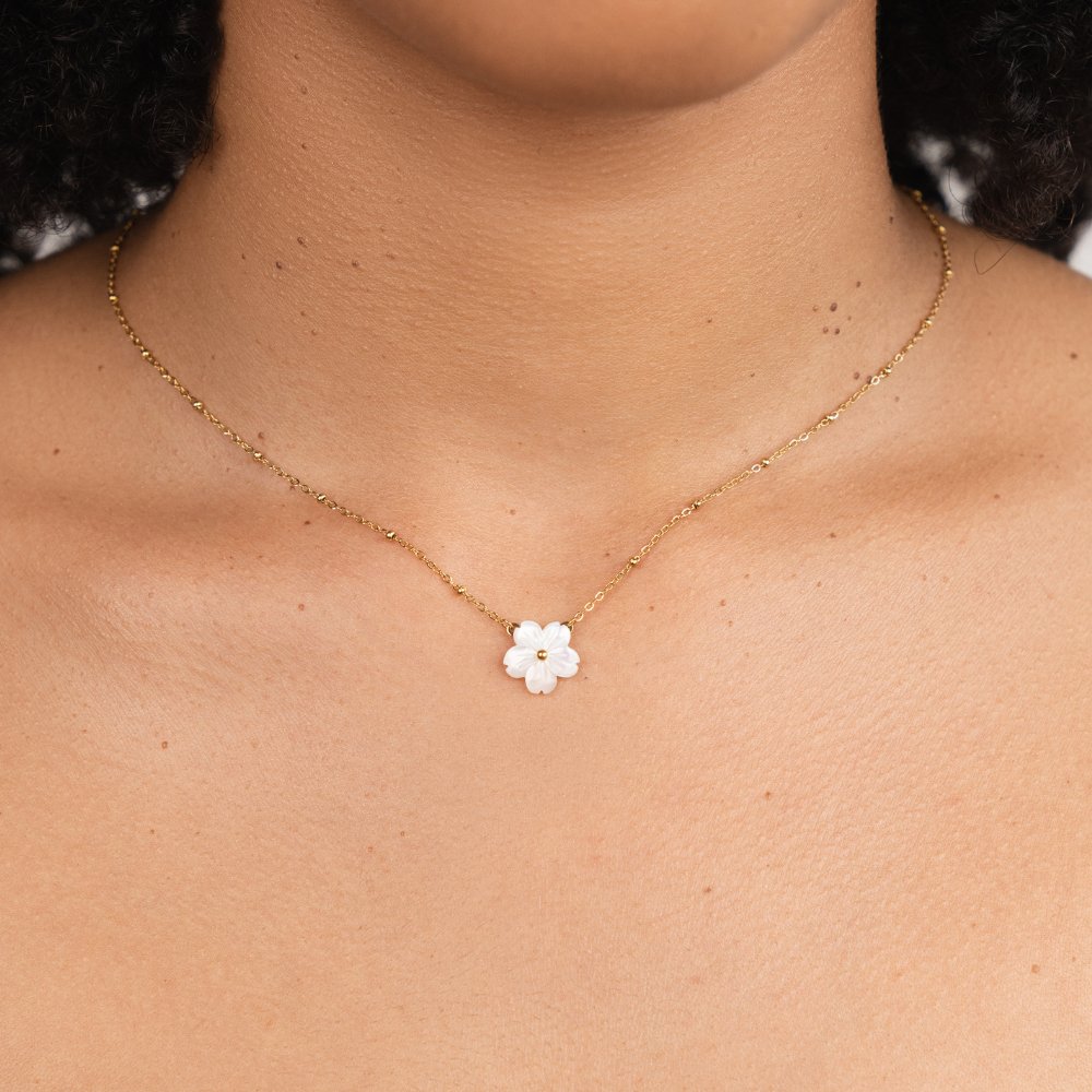 White Blossom Flower Necklace